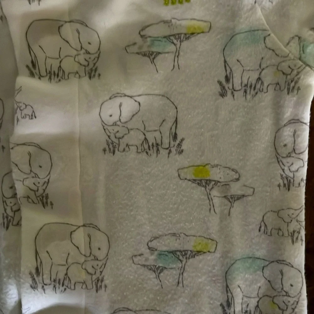 Magnetic Me Elephant Organic Cotton Grip Footie - Picture 4 of 6